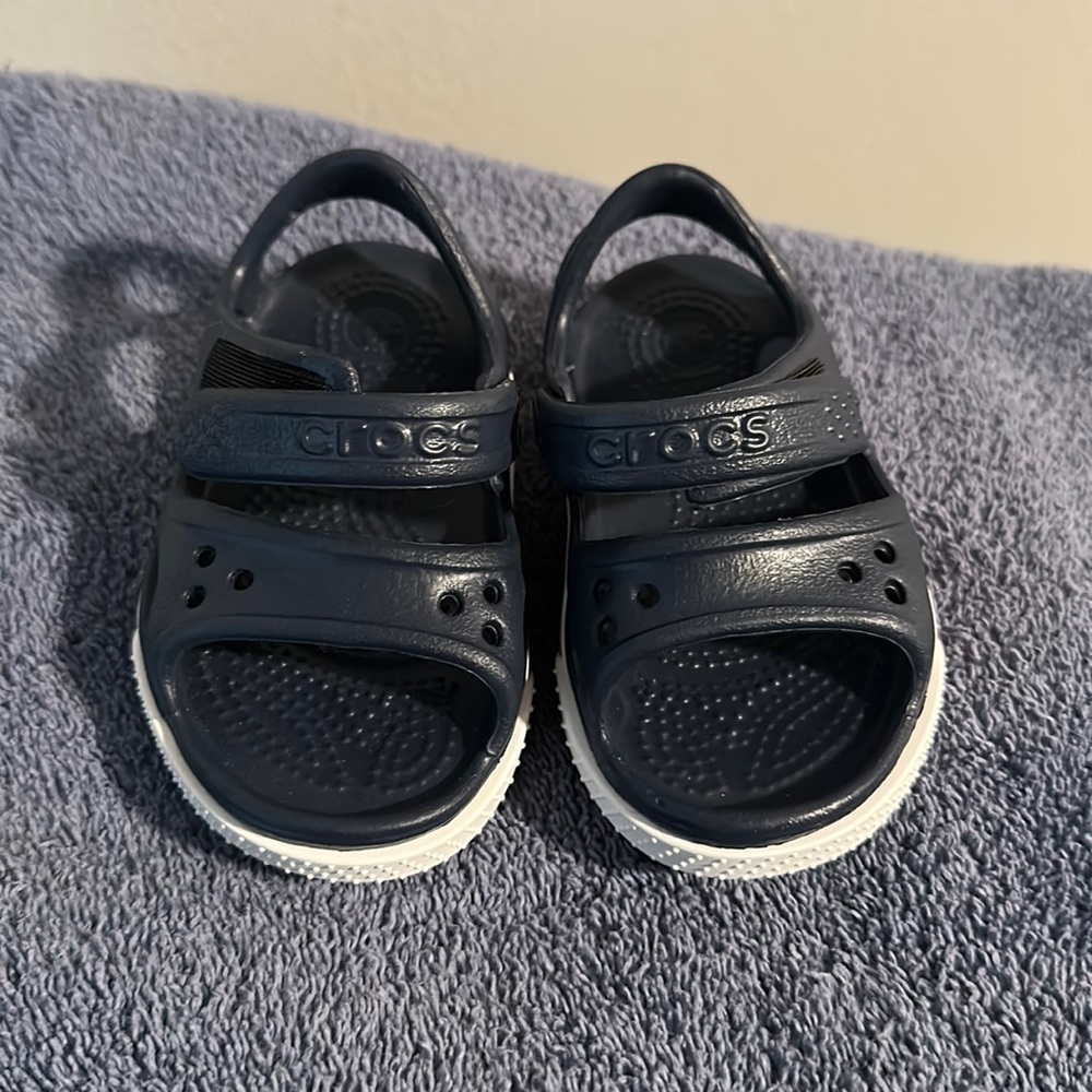 Croc Sandals, toddler size 4, NWT